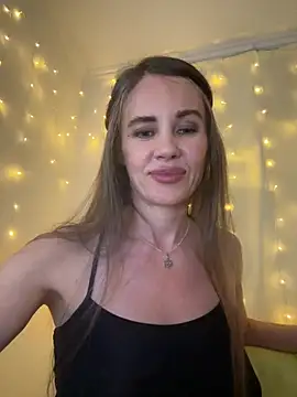 LucieMack online show from 22, 6, 2026