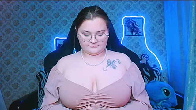 InLoveWithLife26 online show from 24, 9, 2025