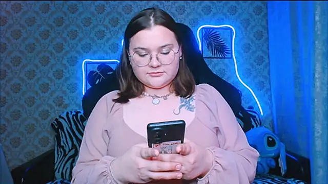 InLoveWithLife26 online show from 29, 9, 2025