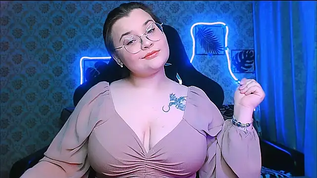 InLoveWithLife26 online show from 14, 2, 2026