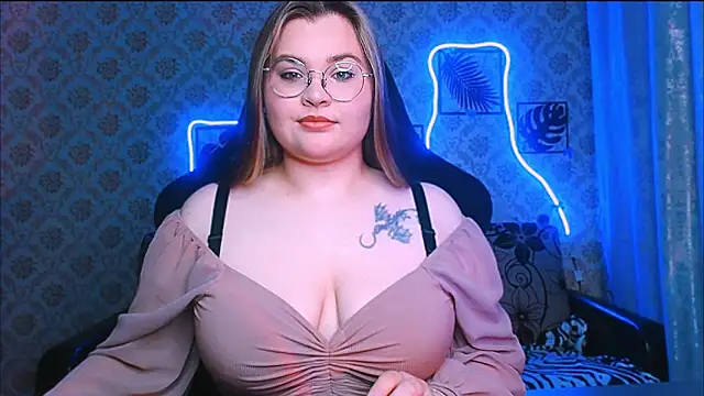 InLoveWithLife26 online show from 25, 6, 2026