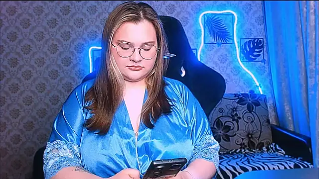 InLoveWithLife26 online show from 30, 6, 2026