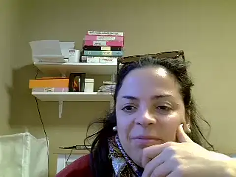 Snapshot of ITALIANASISIXX chatting on 21, 10, 2025 ITALIANASISIXX online show from 21, 10, 2025