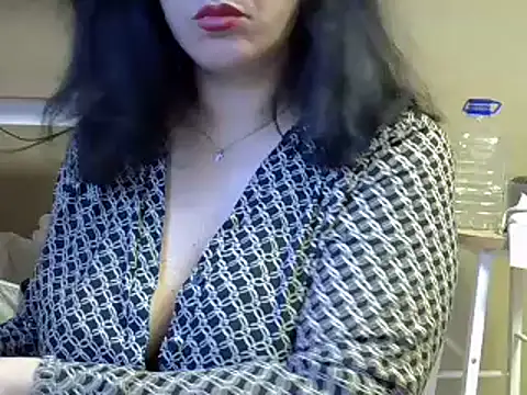 Snapshot of ITALIANASISIXX chatting on 23, 12, 2025 ITALIANASISIXX online show from 23, 12, 2025