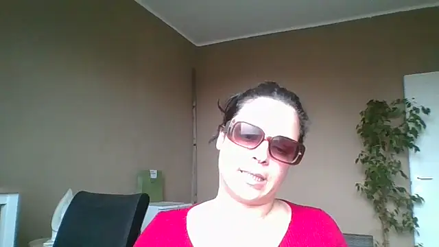 Snapshot of ITALIANASISIXX chatting on 19, 2, 2026 ITALIANASISIXX online show from 19, 2, 2026