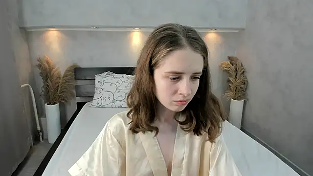 Snapshot of Camilla_Kelly chatting on 25, 10, 2025 Camilla Kelly online show from 25, 10, 2025