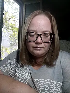 LillyWilly online show from 6, 10, 2025