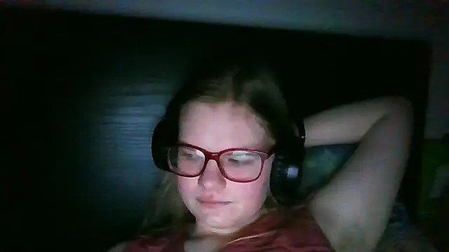 Snapshot of Moonolighta chatting on 6, 1, 2026 Moonolighta online show from 6, 1, 2026