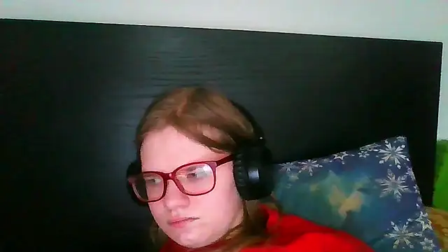 Snapshot of Moonolighta chatting on 14, 2, 2026 Moonolighta online show from 14, 2, 2026