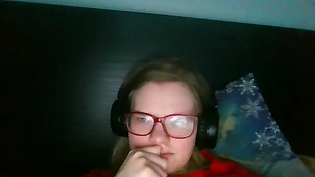 Snapshot of Moonolighta chatting on 17, 2, 2026 Moonolighta online show from 17, 2, 2026