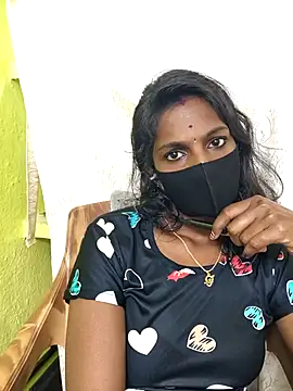 Snapshot of Honey_rosetamil chatting on 1, 7, 2026 Honey rosetamil online show from 1, 7, 2026