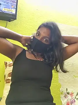 Snapshot of Honey_rosetamil chatting on 4, 7, 2026 Honey rosetamil online show from 4, 7, 2026