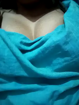 Snapshot of kaviyaponnu0987 chatting on 11, 2, 2026 kaviyaponnu0987 online show from 11, 2, 2026