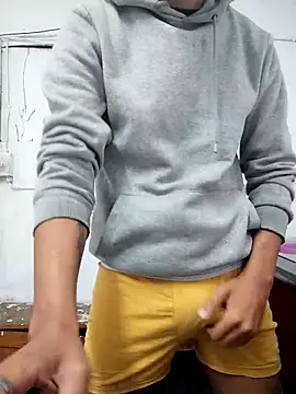 Snapshot of ColouredPapi chatting on 10, 9, 2025 ColouredPapi online show from 10, 9, 2025