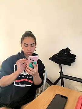 jessens144 online show from 10, 9, 2025