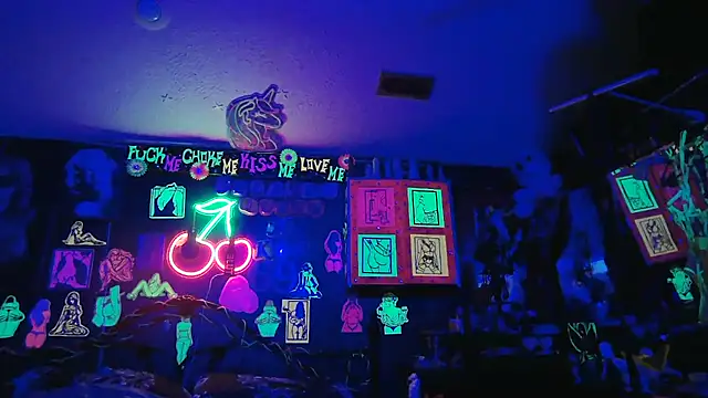 Splash Queen420 online show from 27, 6, 2026