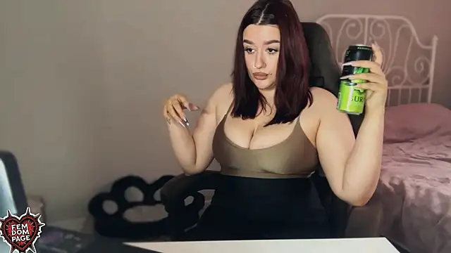 Snapshot of MissAdena chatting on 7, 3, 2026 MissAdena online show from 7, 3, 2026