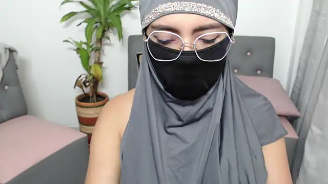 jade nassar online show from 23, 9, 2025