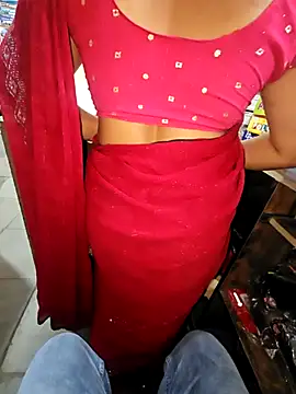 Snapshot of indianhotwife639 chatting on 10, 9, 2025 indianhotwife639 online show from 10, 9, 2025