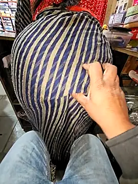 Snapshot of indianhotwife639 chatting on 7, 1, 2026 indianhotwife639 online show from 7, 1, 2026