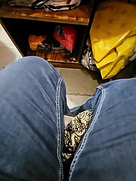 Snapshot of indianhotwife639 chatting on 16, 1, 2026 indianhotwife639 online show from 16, 1, 2026