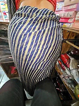 Snapshot of indianhotwife639 chatting on 4, 3, 2026 indianhotwife639 online show from 4, 3, 2026