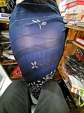 Snapshot of indianhotwife639 chatting on 17, 3, 2026 indianhotwife639 online show from 17, 3, 2026