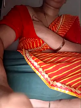 indianhotwife639 online show from 25, 7, 2026