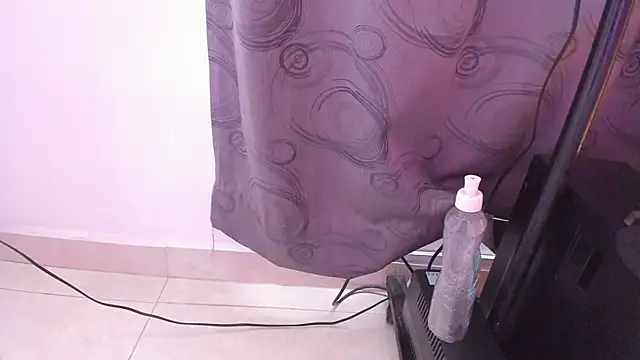 Mila grace  online show from 14, 1, 2026