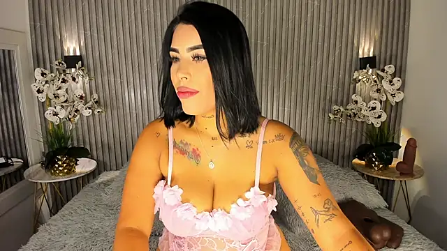 Snapshot of MaddyGray_ chatting on 12, 7, 2026 MaddyGray online show from 12, 7, 2026