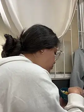 Alyha Cortes online show from 20, 11, 2025