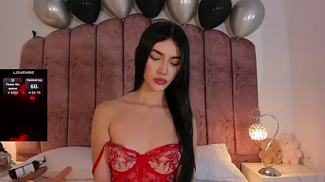 ValeskaZuev1 online show from 1, 10, 2025