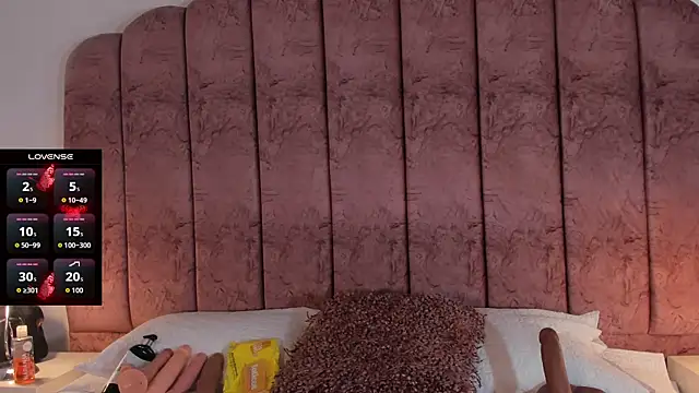 ValeskaZuev1 online show from 9, 10, 2025