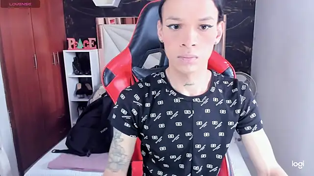 sara slut21 online show from 2, 12, 2024