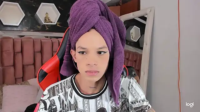 sara slut21 online show from 25, 1, 2025