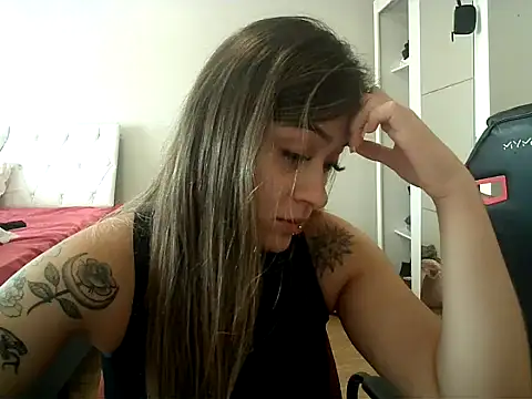 Becca B online show from 8, 3, 2026