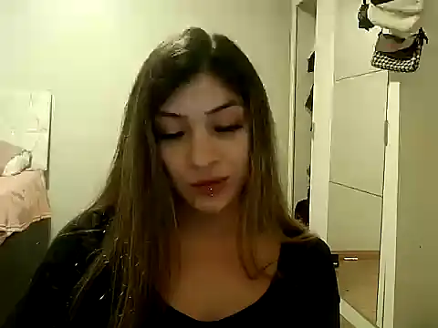Becca B online show from 29, 4, 2026