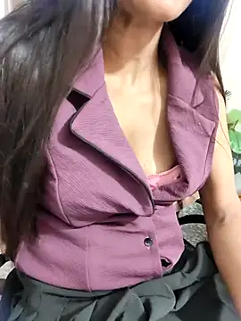 Snapshot of Shalu_G chatting on 5, 8, 2026 Shalu G online show from 5, 8, 2026