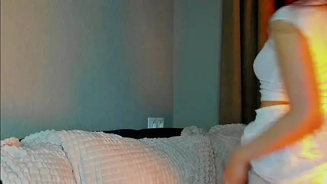 Forever Smiler online show from 14, 9, 2025