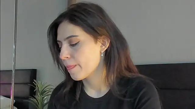 Forever Smiler online show from 11, 10, 2025