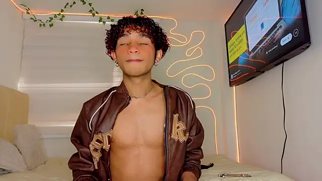 Aaron Wiinter online show from 20, 9, 2025