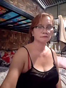 SexyHottMom online show from 6, 5, 2026