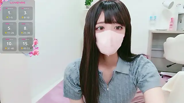 Snapshot of Reina_Fcup chatting on 28, 6, 2026 Reina Fcup online show from 28, 6, 2026