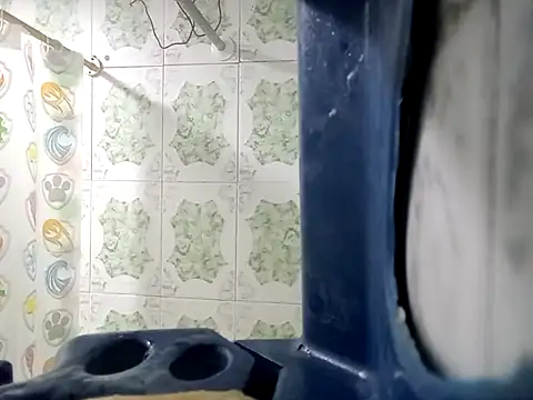 Snapshot of Crissrg4 chatting on 16, 9, 2025 Crissrg4 online show from 16, 9, 2025