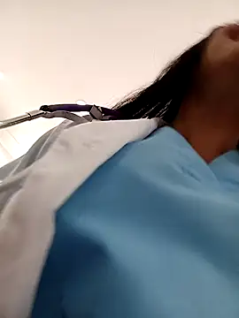 CAROLINE  07 online show from 12, 5, 2026