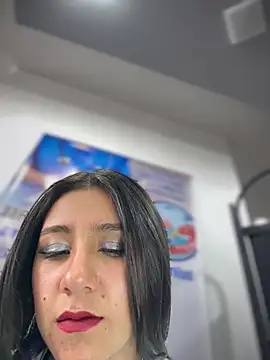 CAROLINE  07 online show from 5, 6, 2026