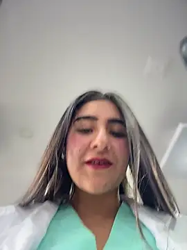 CAROLINE  07 online show from 8, 7, 2026