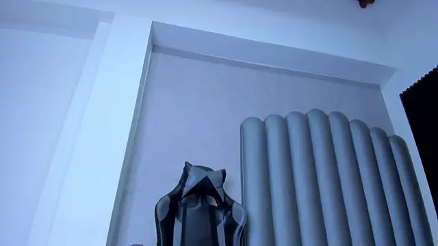  Leohot  online show from 15, 2, 2026