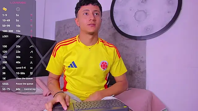  Leohot  online show from 9, 5, 2026