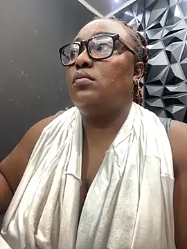Snapshot of may_storm chatting on 13, 6, 2026 may storm online show from 13, 6, 2026